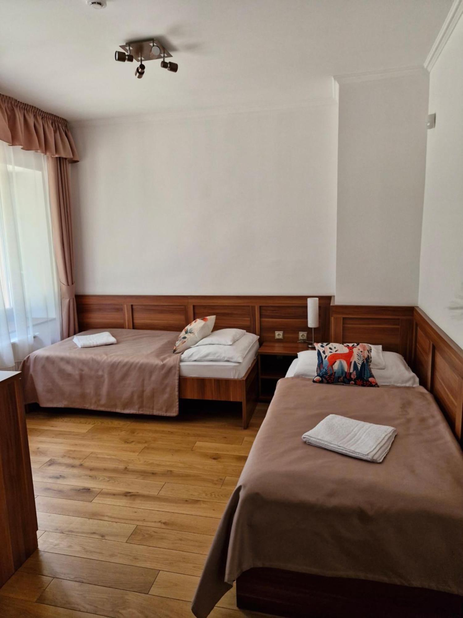 Senyoi Vendeghaz Bed & Breakfast Bozsva ภายนอก รูปภาพ