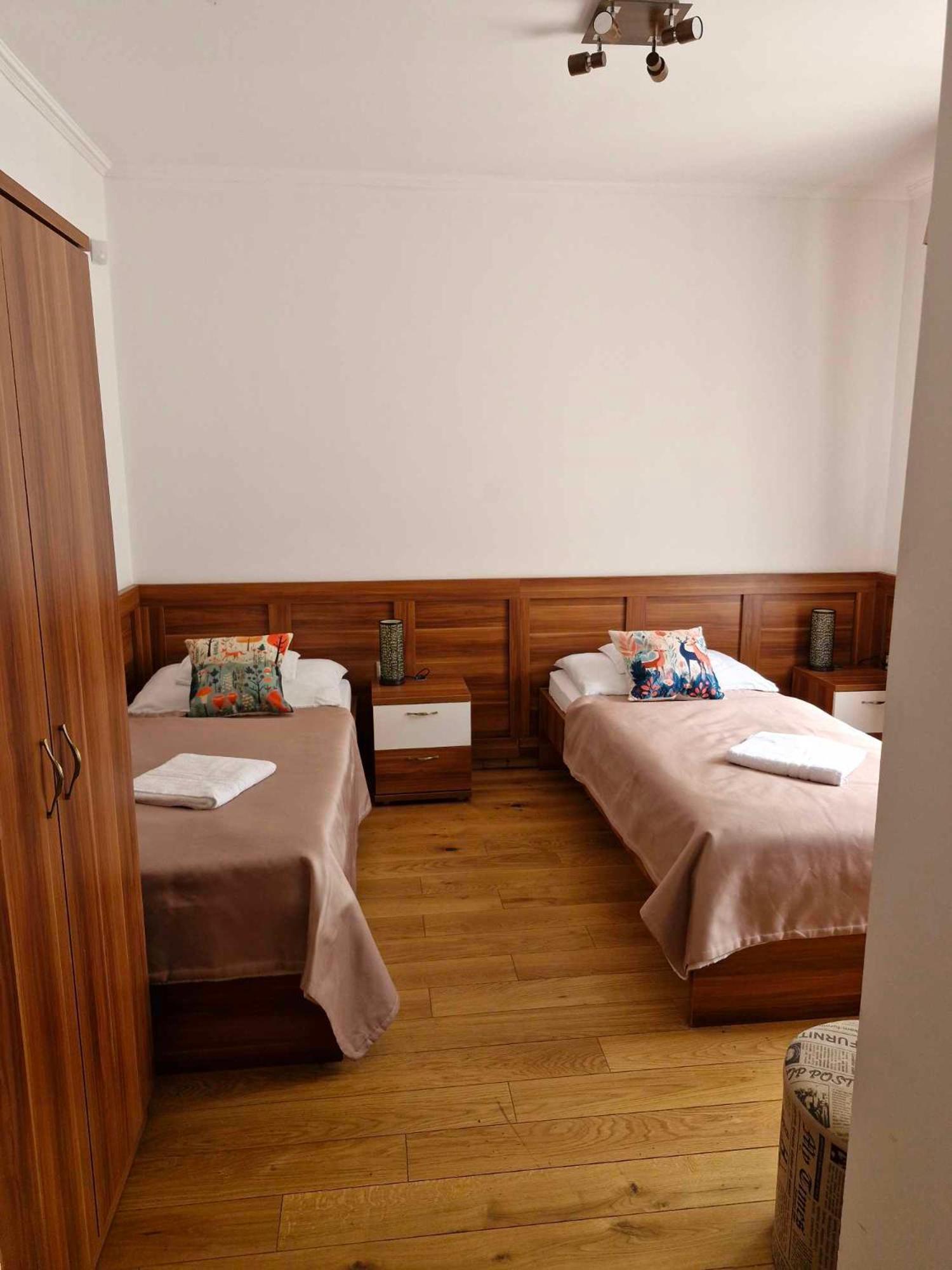 Senyoi Vendeghaz Bed & Breakfast Bozsva ภายนอก รูปภาพ